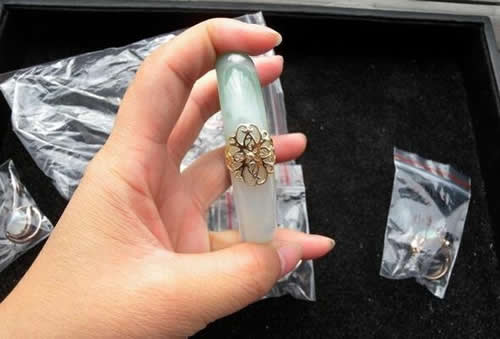 玉手镯摔断了碎了怎么办？