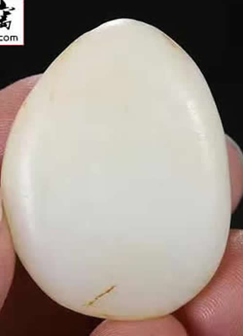 肉眼怎样识别和田玉真假 肉眼怎样识别和田玉真假