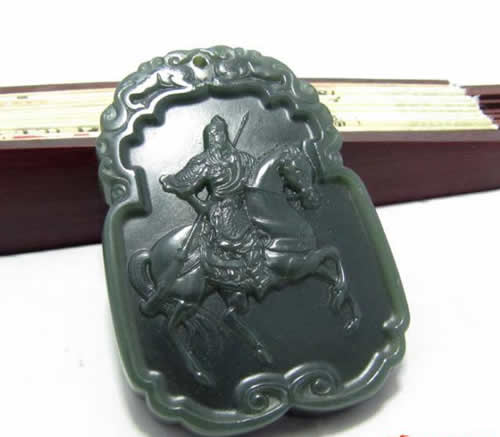 和田玉的黑青玉与黑碧玉的区别