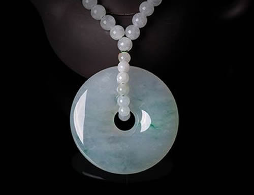 哪些玉雕题材有保平安的寓意