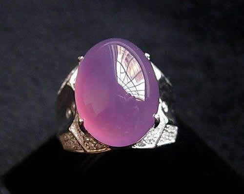 如何区分紫罗兰翡翠和紫玉髓 如何区分紫罗兰翡翠和紫玉髓