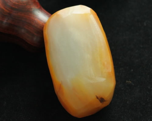 黄龙玉的种类品种有哪些？