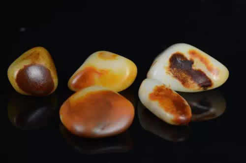 新疆和田玉籽料价格如何