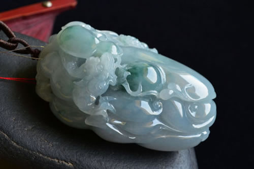 翡翠手把件怎么玩? 翡翠手把件怎么玩?