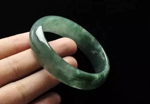 油青种翡翠好不好?