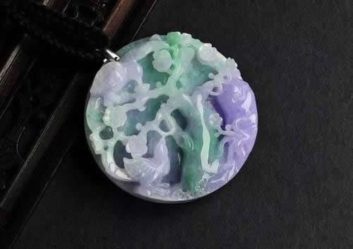 翡翠的“底”、“种”、“色”