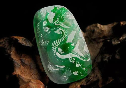 627551440_3.jpeg 玉和翡翠有什么区别?