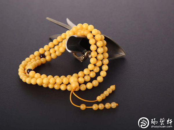 琥珀和蜜蜡的关系你知道吗？