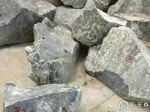 迪拜玉是什么玉?