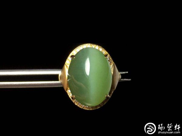 和田碧玉中的精灵：“猫眼碧玉”