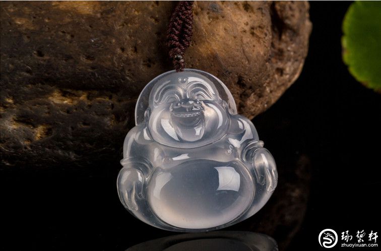 哪些瑕疵影响翡翠的品质与价值？