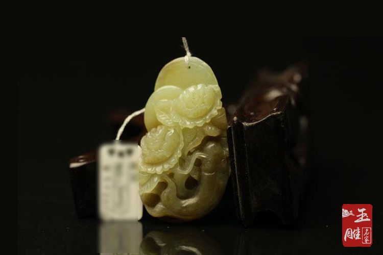 黄白老玉是指古玉吗？黄白老玉如何选择？