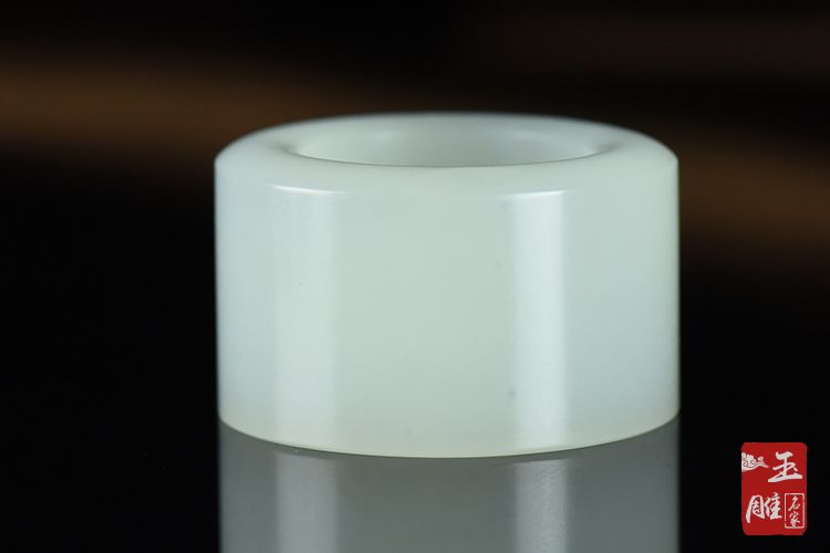 白玉扳指的价格是多少？白玉扳指价格介绍？