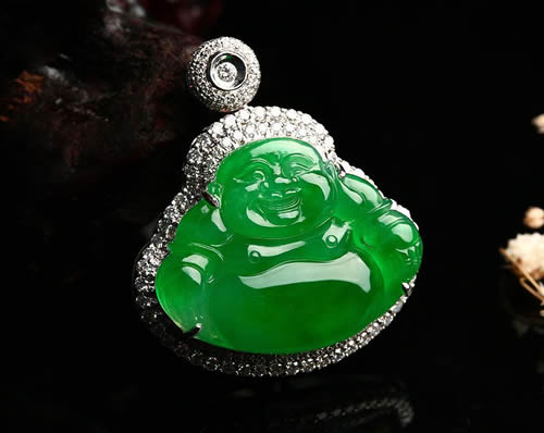 佩戴金镶玉吊坠的寓意含义意义是什么