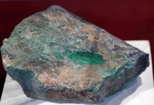 翡翠原石什么样的好