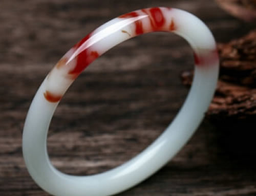 如何鉴别玉镯的好坏 如何用肉眼鉴别玉镯的好坏 如何鉴别玉镯的好坏 如何用肉眼鉴别玉镯的好坏