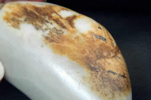 和田籽料和山料的区别