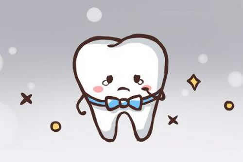 男人梦见掉牙没出血是凶兆吗，掉大牙下牙什么征兆，是吉是凶什么意思